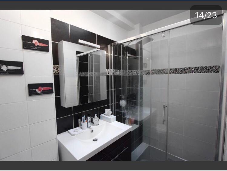 Petit Havre De Paix De 27M2 A Montmartre Lejlighed Paris Eksteriør billede